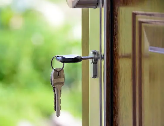 Duplicate Car Keys<br />
